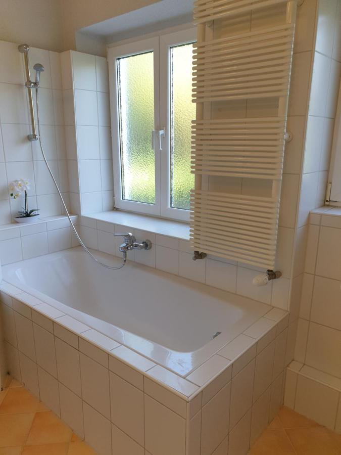 Family Apartment Linz Wohnen Mit Garten Am Fusse Des Poestlingbergs Top Lage Villenviertel エクステリア 写真