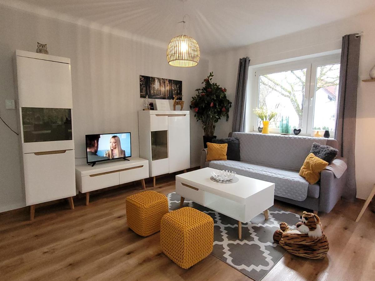 Family Apartment Linz Wohnen Mit Garten Am Fusse Des Poestlingbergs Top Lage Villenviertel エクステリア 写真